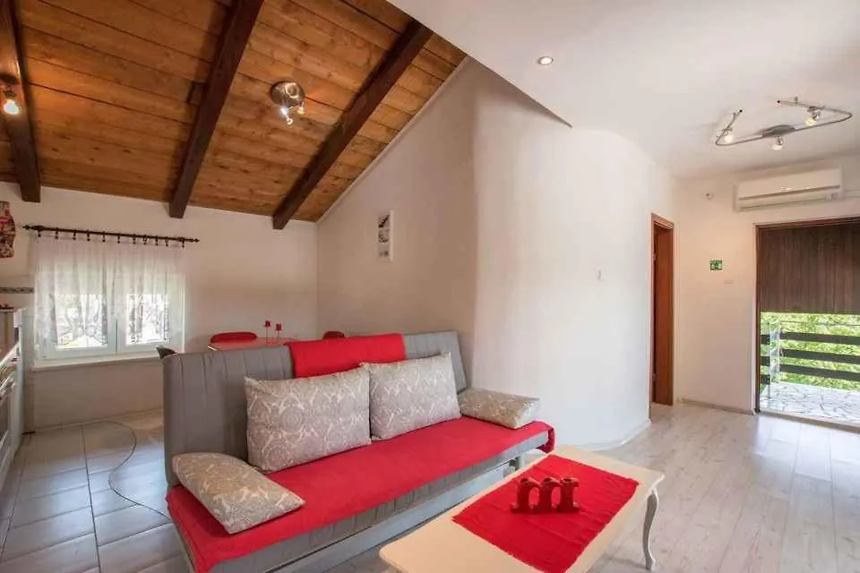 Apartment In Ledenice, Novi Vinodolski 40868 Croatie