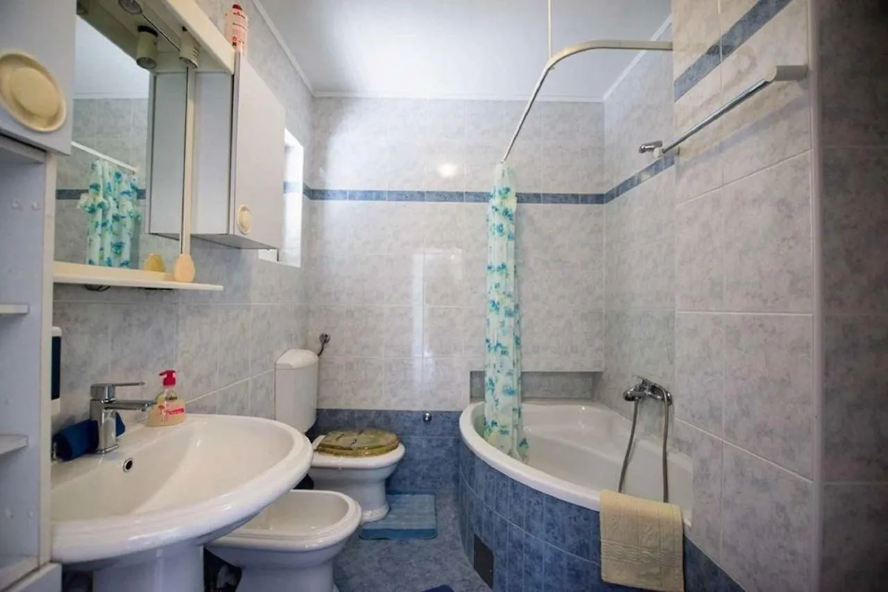 Apartment In Ledenice, Novi Vinodolski 40868  Ledenice