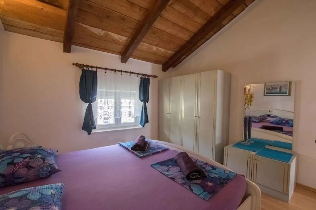 Apartment In Ledenice, Novi Vinodolski 40868